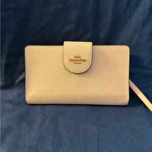 Coach Colorlock Leather Wallet Wristlet Beige/Brown Gold Hardware